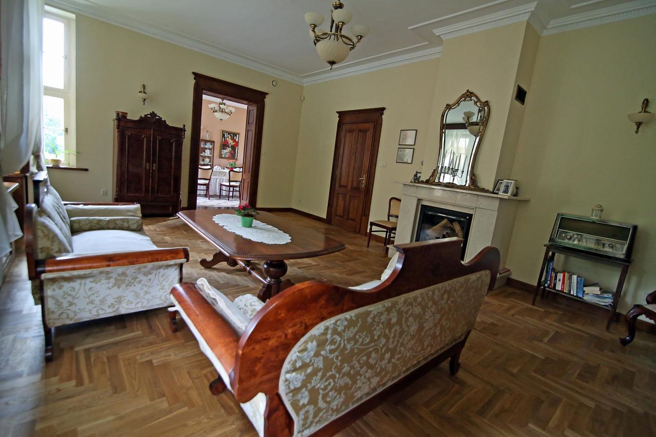 Bed and Breakfast Dwor Bieland Эльблонг Экстерьер фото