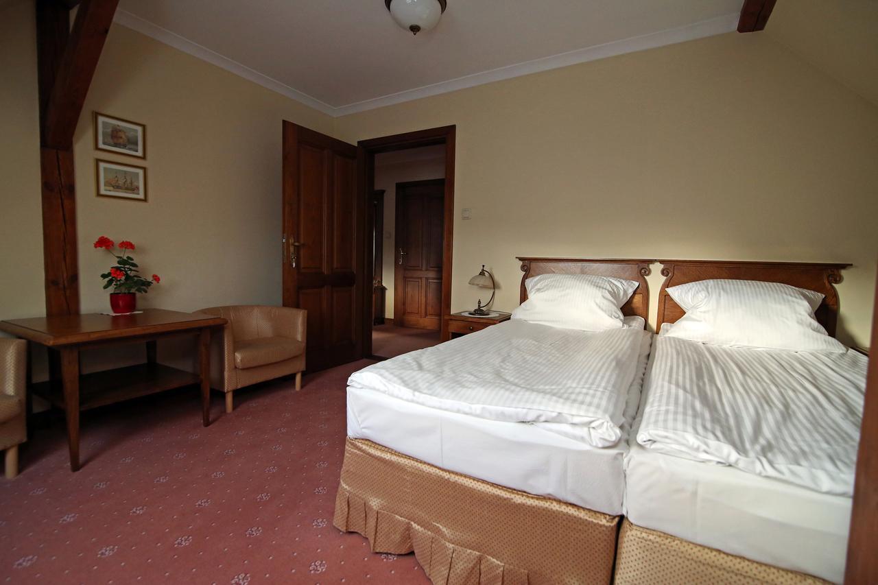 Bed and Breakfast Dwor Bieland Эльблонг Экстерьер фото