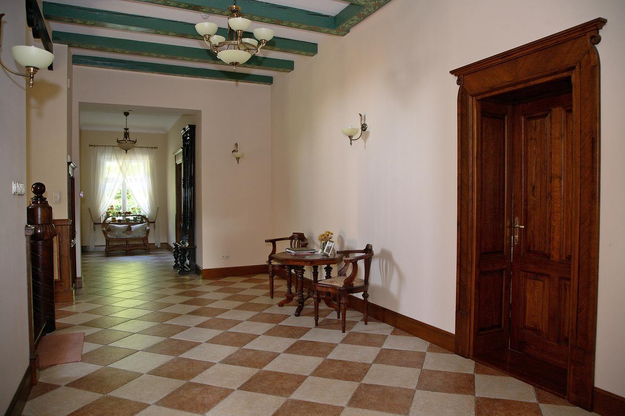 Bed and Breakfast Dwor Bieland Эльблонг Экстерьер фото