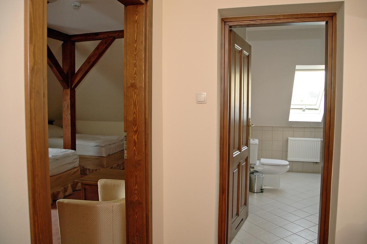 Bed and Breakfast Dwor Bieland Эльблонг Экстерьер фото