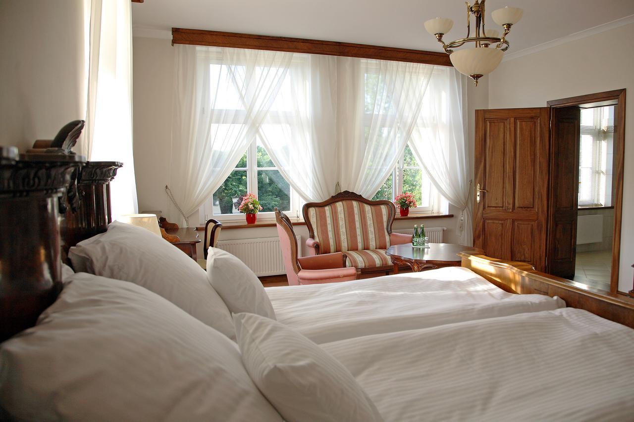 Bed and Breakfast Dwor Bieland Эльблонг Экстерьер фото