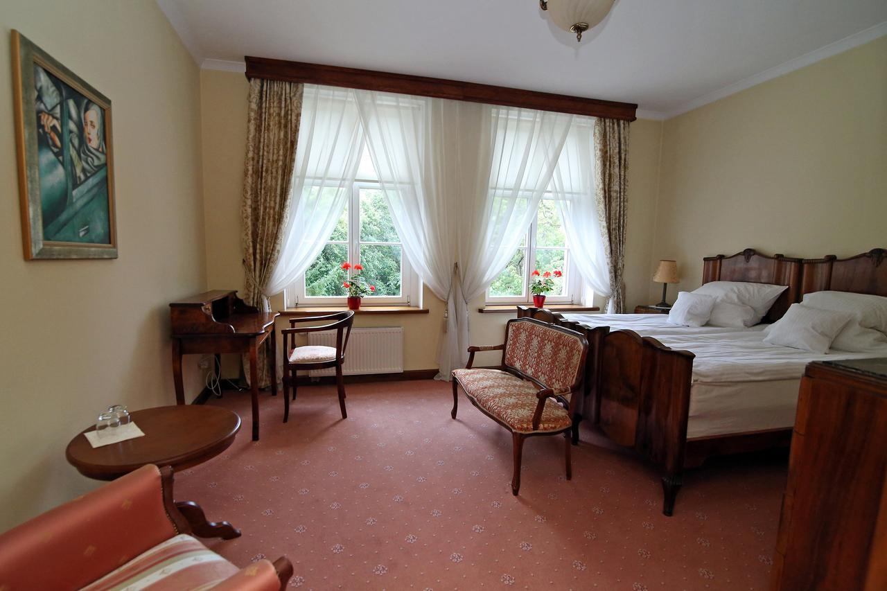Bed and Breakfast Dwor Bieland Эльблонг Экстерьер фото