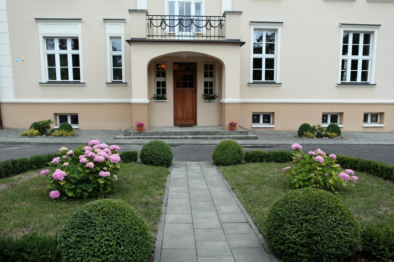 Bed and Breakfast Dwor Bieland Эльблонг Экстерьер фото